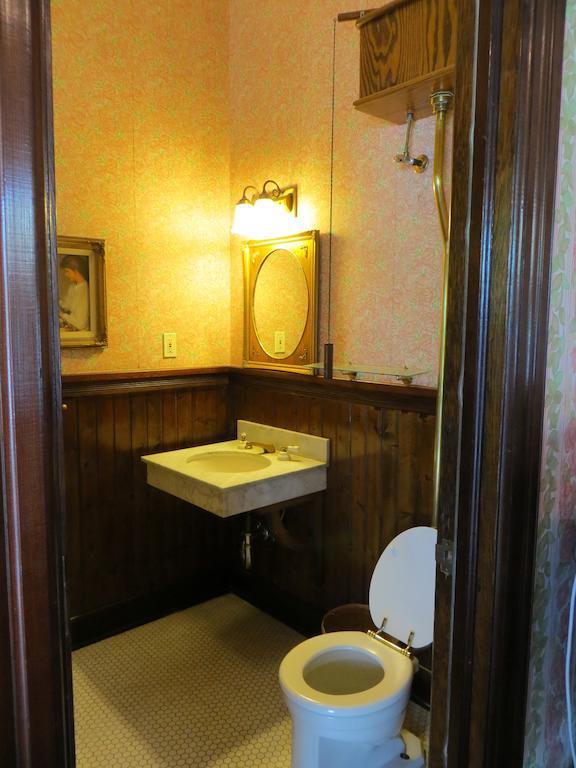 Irwin Street Inn Hanford Camera foto